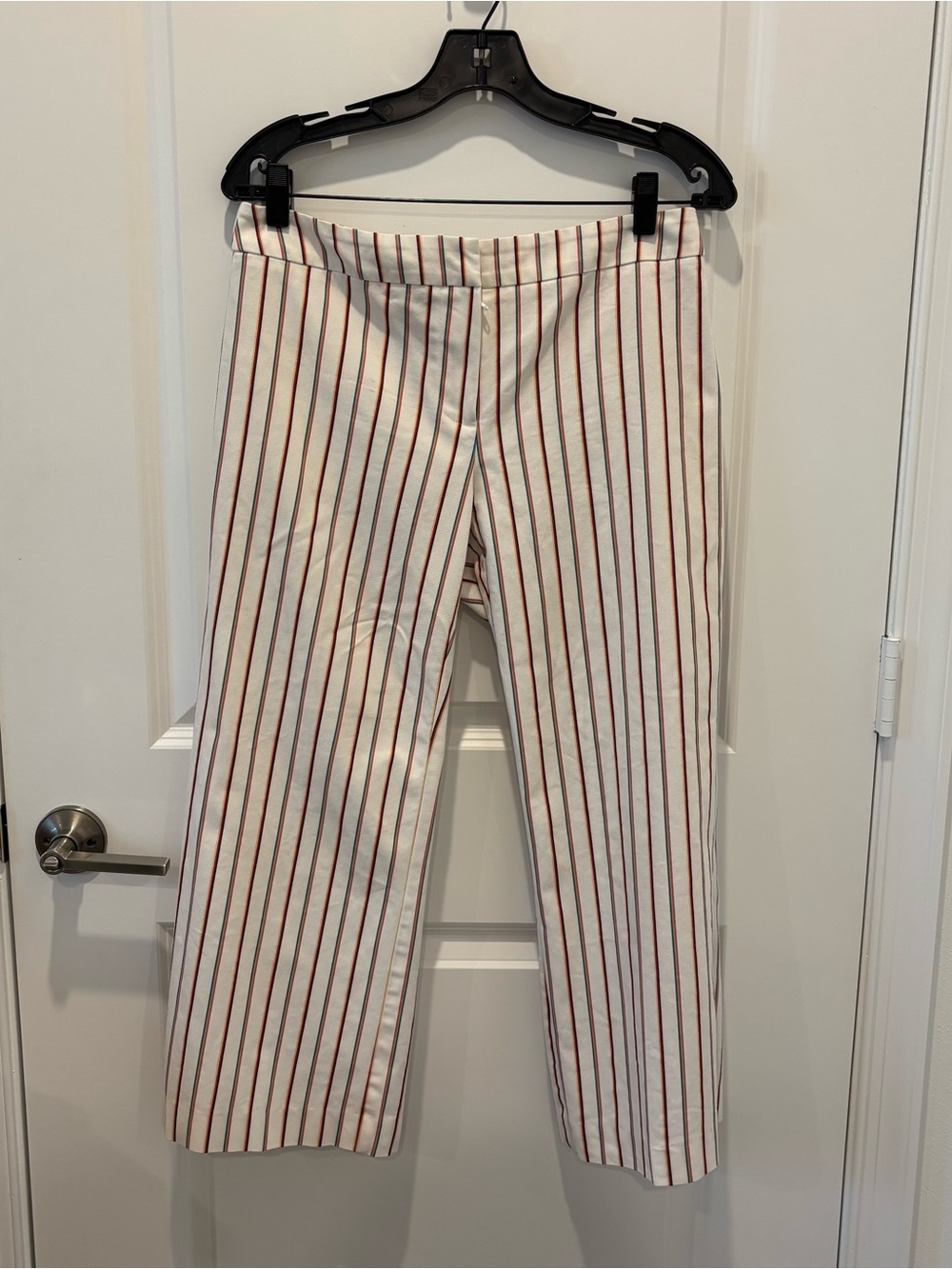 Trina Turk | White Stripped Cropped Straight Leg Pants Size 8 Preppy